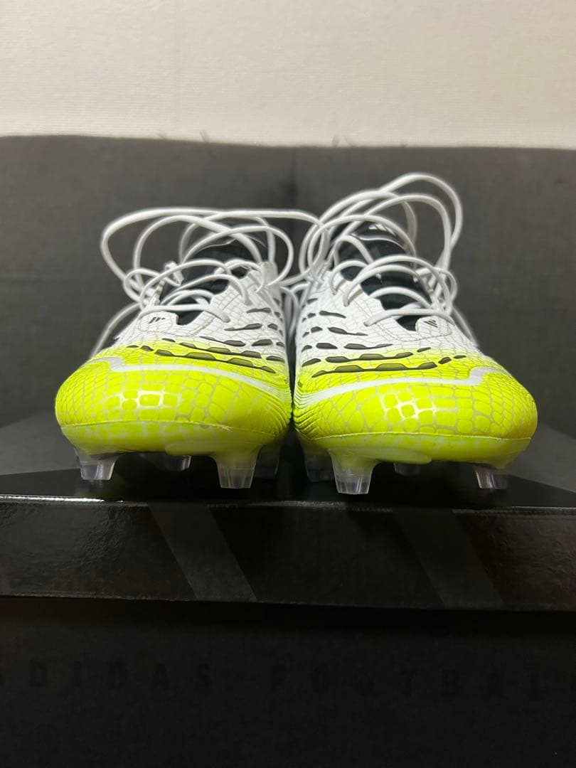 アディダス　プレデターエリートFG 27.0