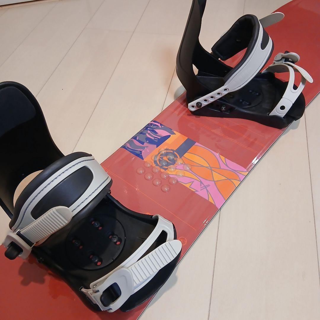 ☆美品☆ オニール　スノーボード板　142cm ビンディング付き　サイズM