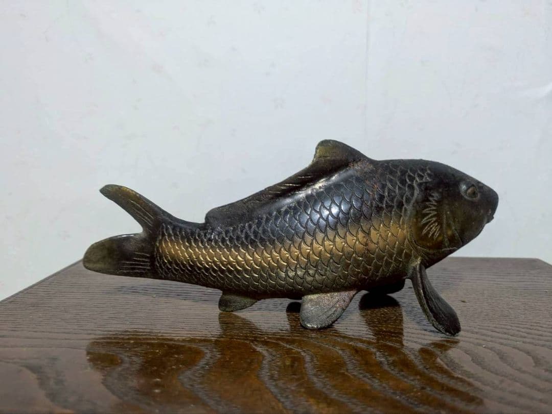 金属製 鯉の置物 約15cm