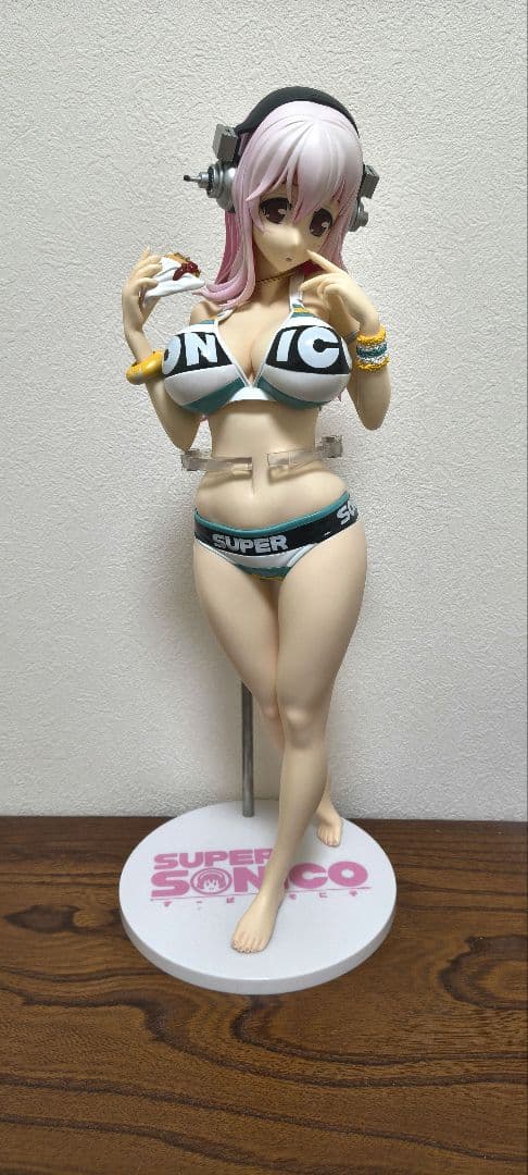 破損有　国内正規品　ギガンティックシリーズ すーぱーそに子　フィギュア