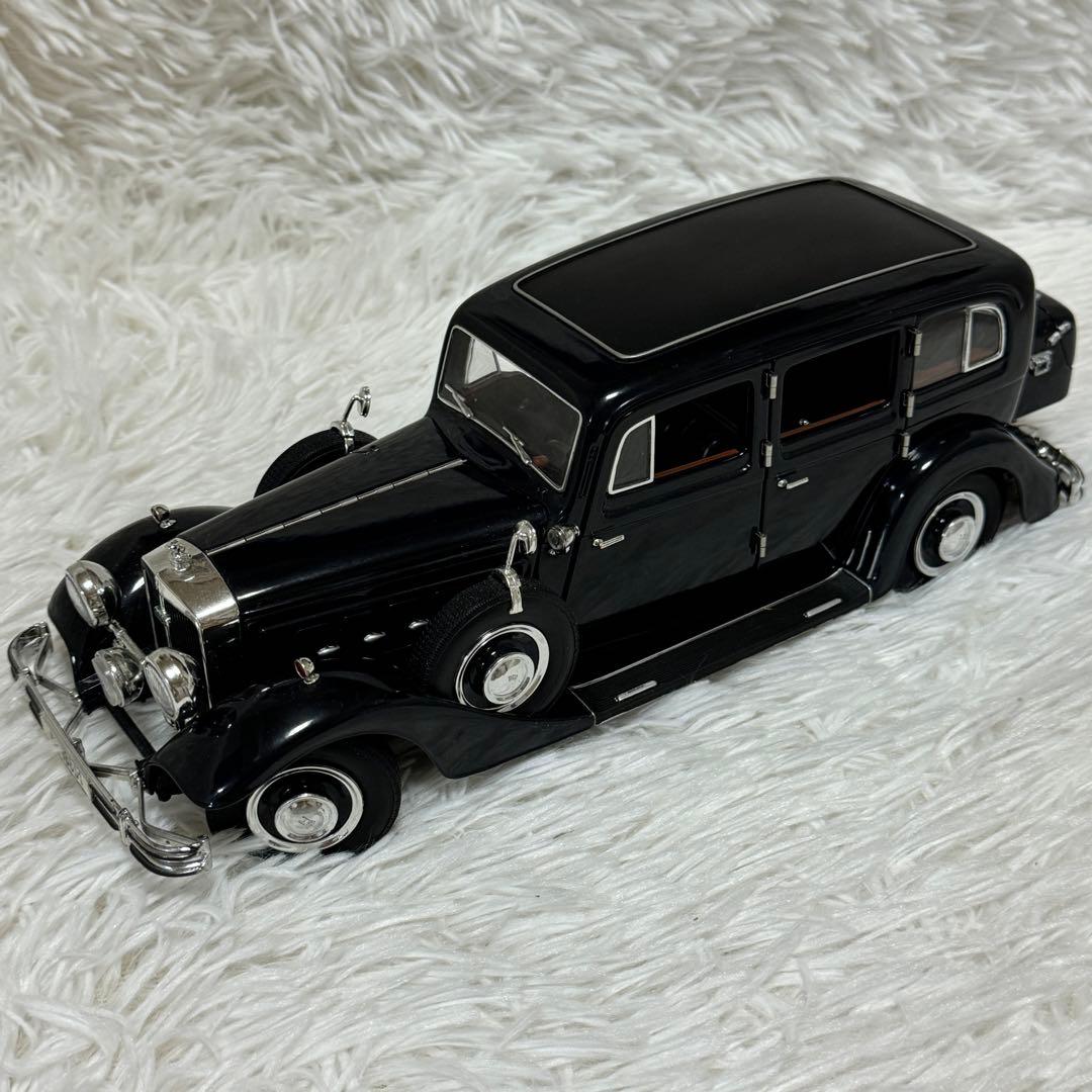 自動車模型 アメリカン HORCH 851 Pullman 1935 1/18