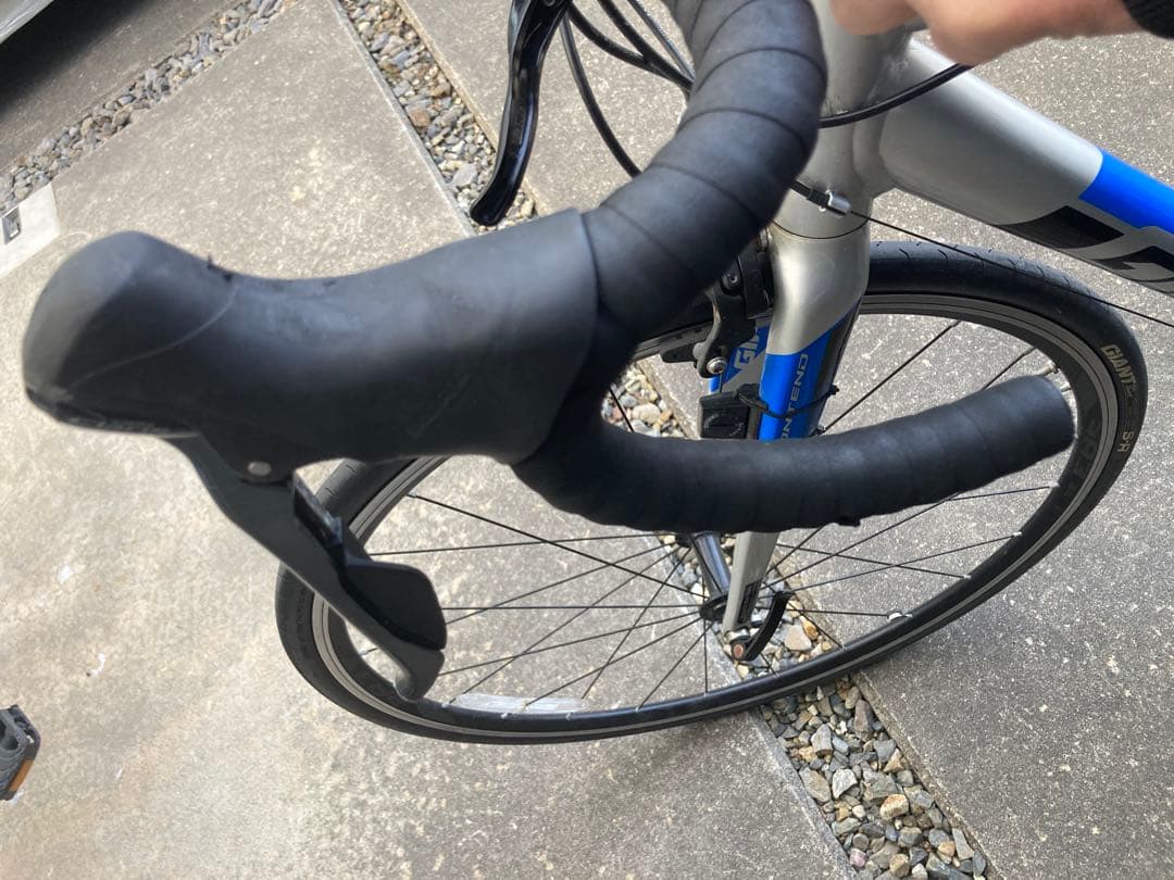 最終　ロードバイク　ジャイアント　コンテンド　s サイコンなどおまけ付