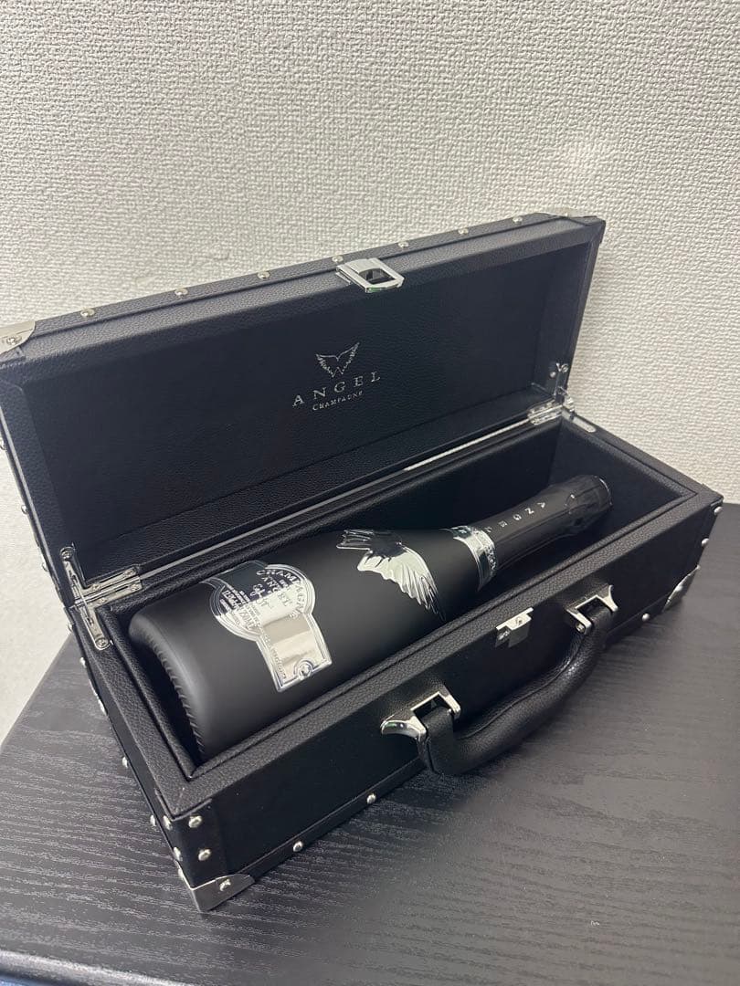 ANGEL シャンパン 専用ケース付き