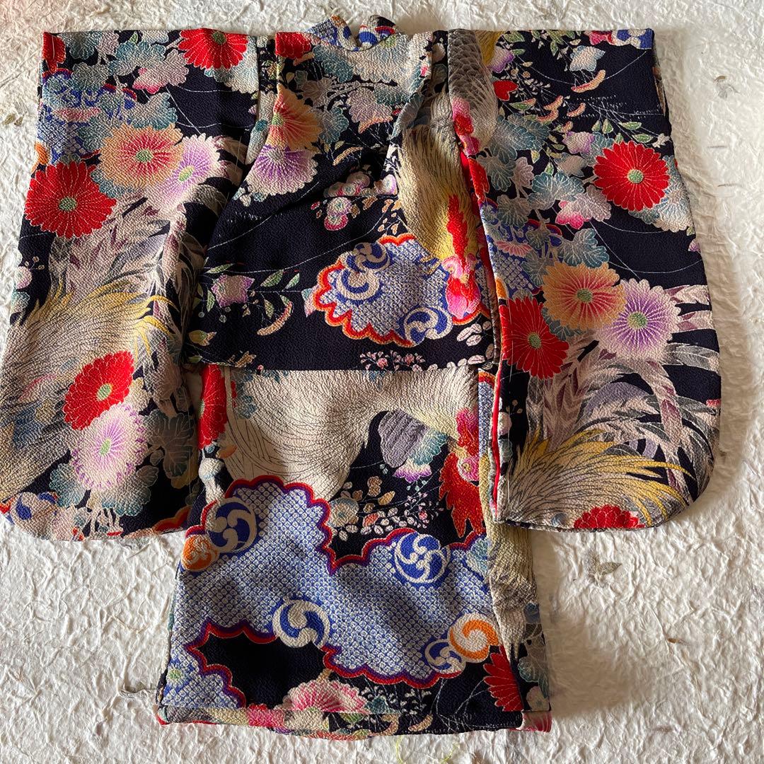 市松人形の着物　13号　古布　江戸縮緬　希少生地　2612201