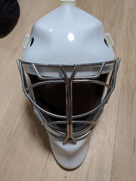 ホッケー　キーパー　ヘルメット