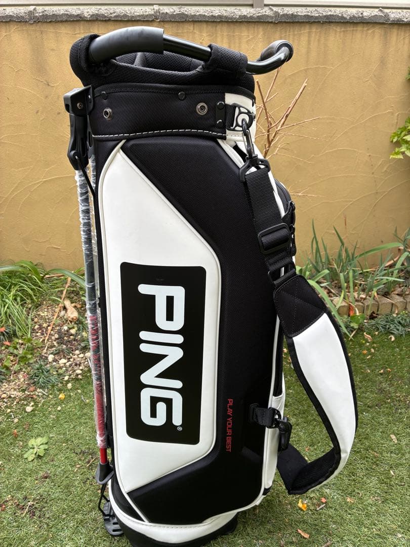PING キャディバッグ ホワイト・ブラック　ワンポケット