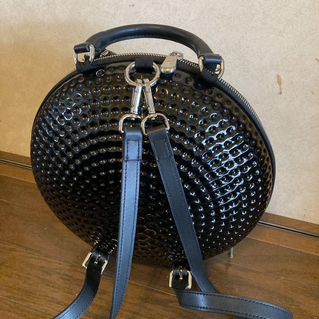 CHERVO ゴルフボール型リュック