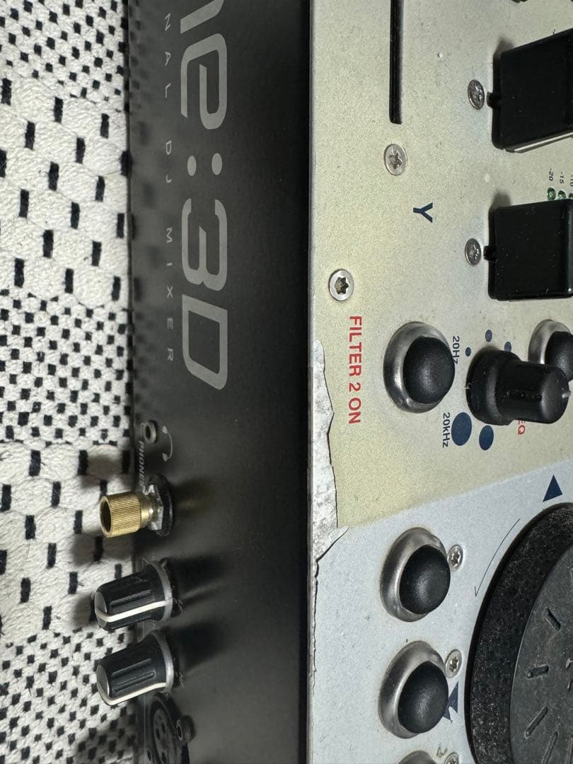 ALLEN&HEATH　xone:3D DJミキサー　【ジャンク品】　箱無し