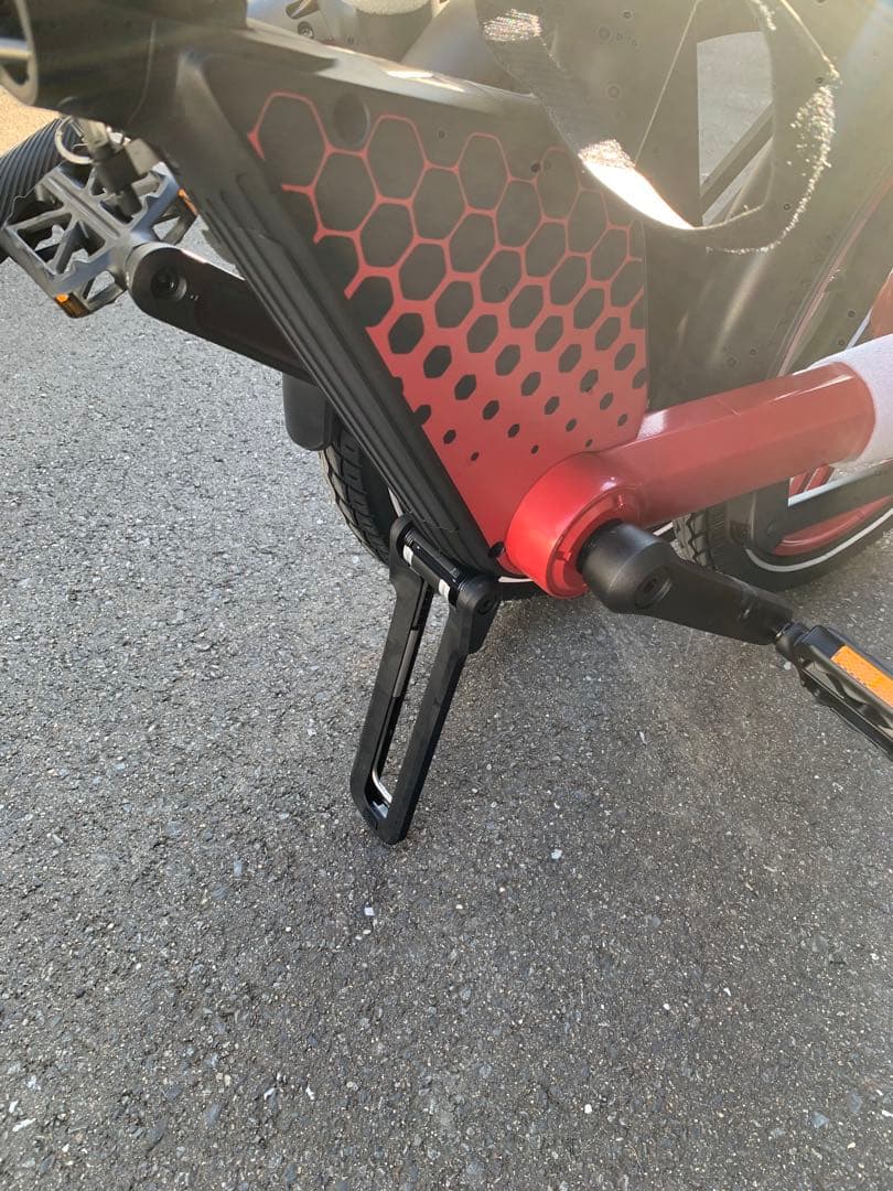 HONBIKE PLUS 赤黒(バッテリー*2、カゴ*1）新品