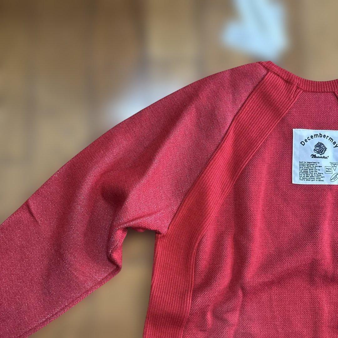 DECEMBERMAY レッド Vネックセーター レディースMタグ付き新品未使用