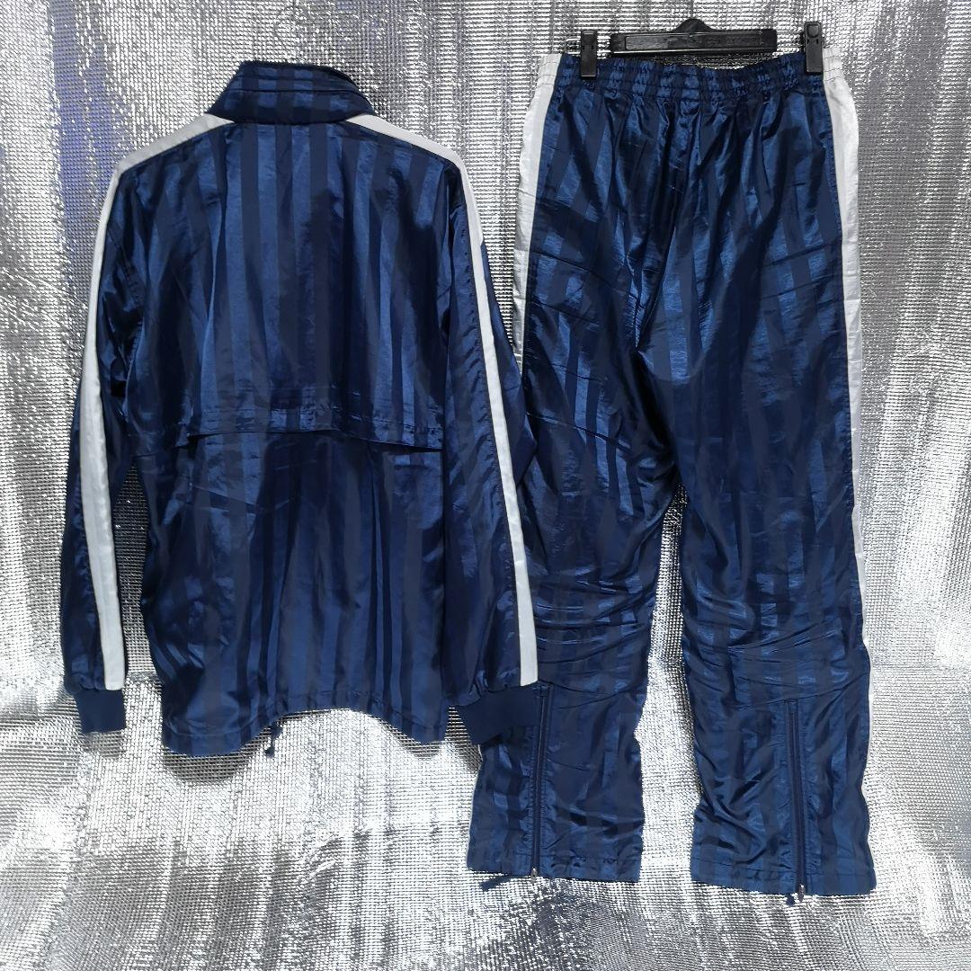 サッカー部　プーマ　ウォーマー　ホワイト✕ネイビー　M