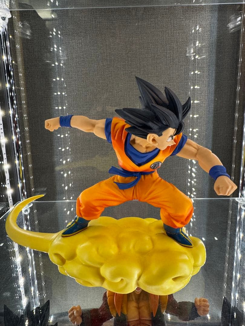 ドラゴンボール　フィギュア　悟空　筋斗雲　2体セット