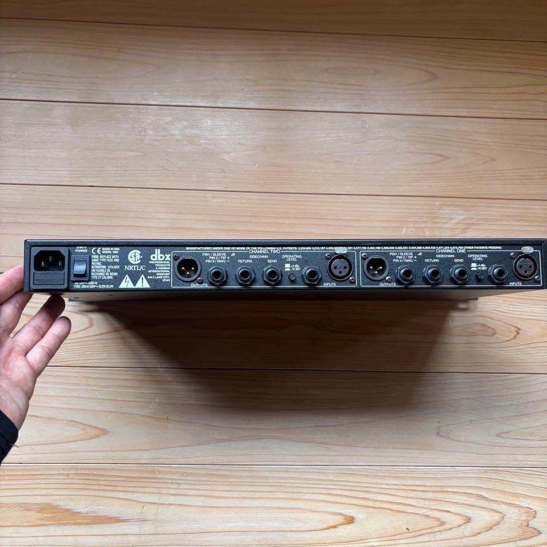 dbx 1066 2chコンプレッサー/リミッター/ゲート　元箱付　動作確認済