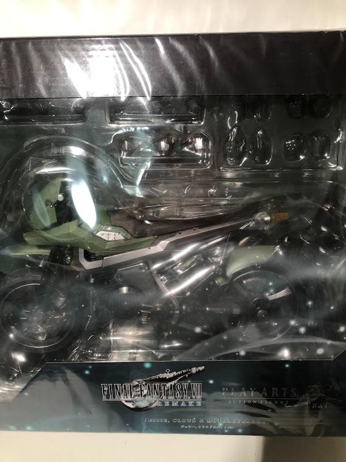 プレイアーツ改　ジェシー　クラウド　バイクセット　フィギュア　FF7