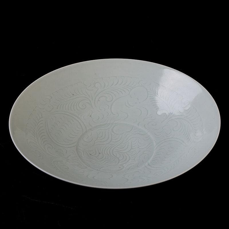 中国　影青　刻蓮花文鉢　飾皿　Z　8607