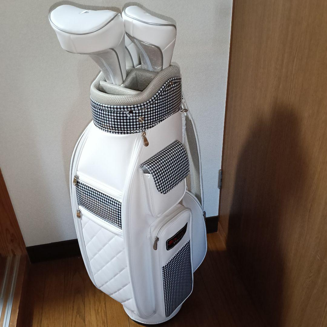 綺麗なレディース用ゴルフキャディバックセット