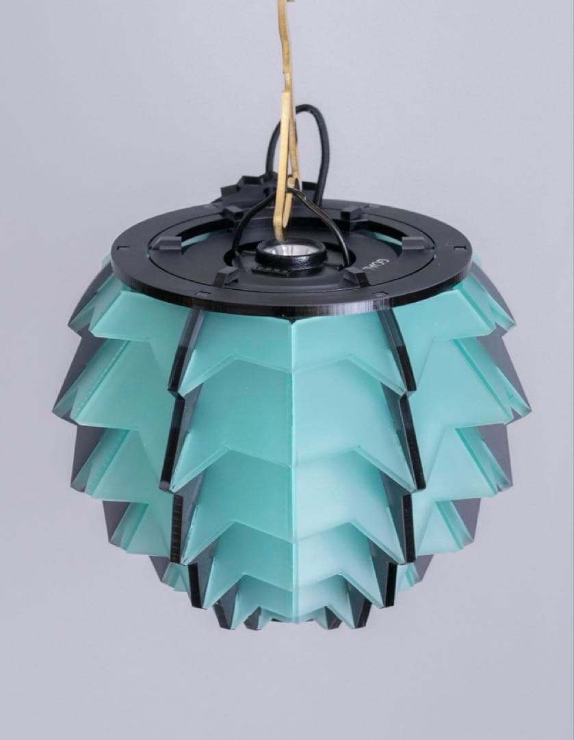 ベルクロートボタンティファニーブルーキャンプランタンBELKROOT BOTAN