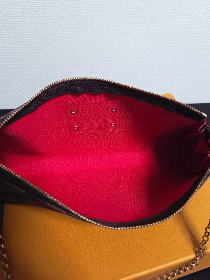 ルイヴィトン*ノベルティショルダーバッグ