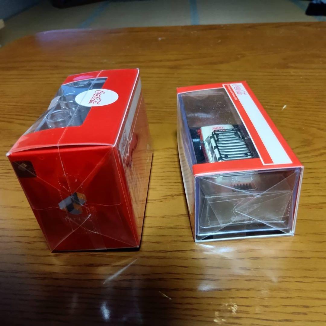 【2台セット】タイニー　TINY コカ・コーラ　ミニカー　1/64 2種