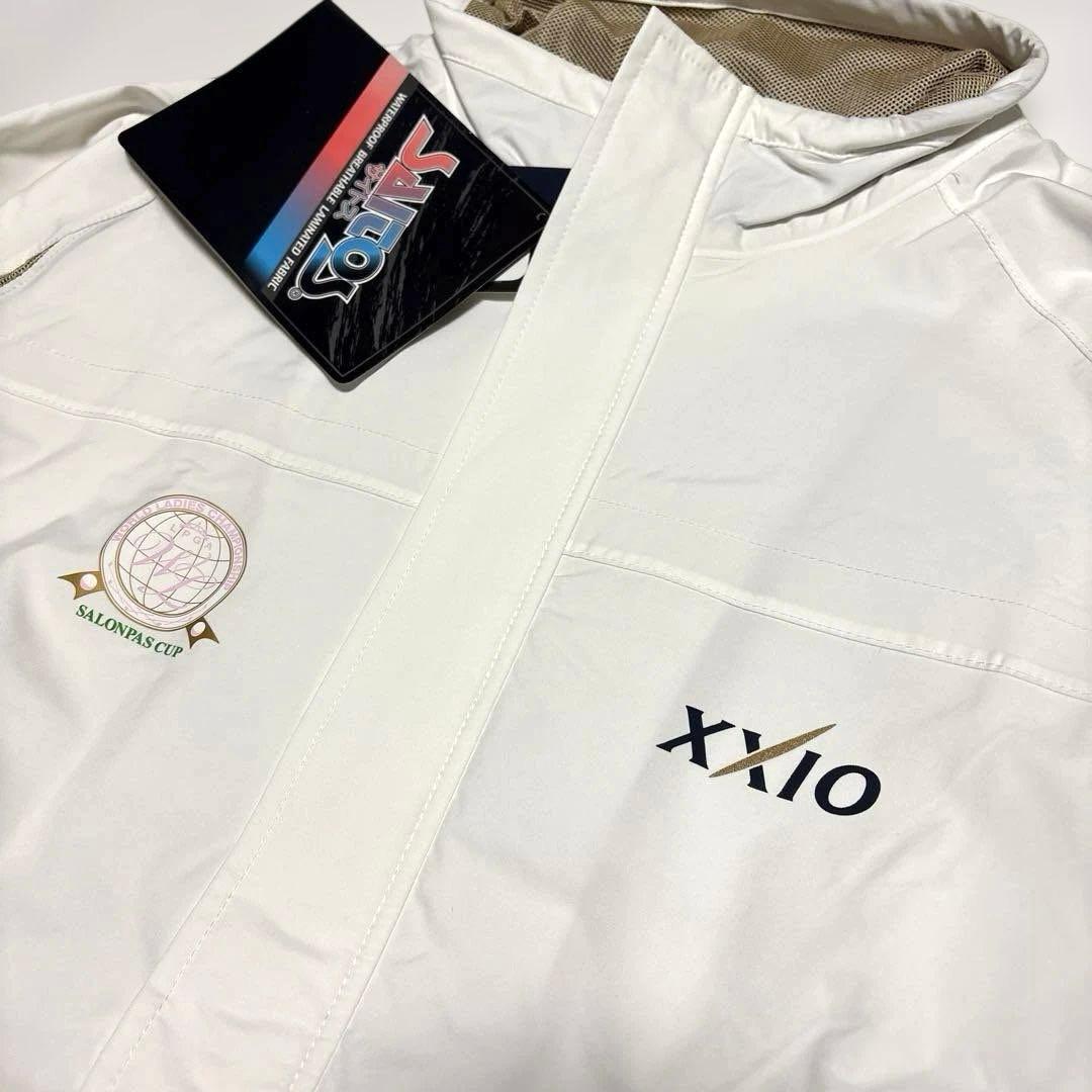 タグ付き未使用　xxio ゴルフ用レインウェア ホワイト ロゴ入　サイズXL