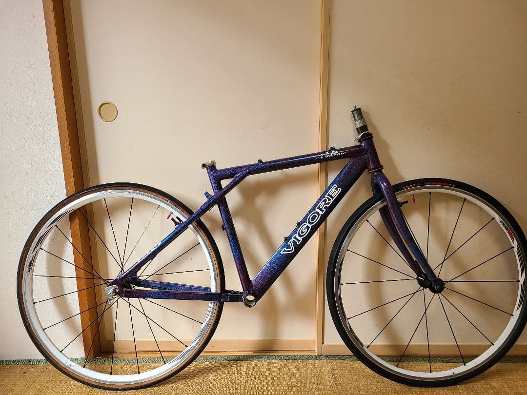 中古 VIGORE シクロクロス　フレームセット　レア　前後ホイール付きません。
