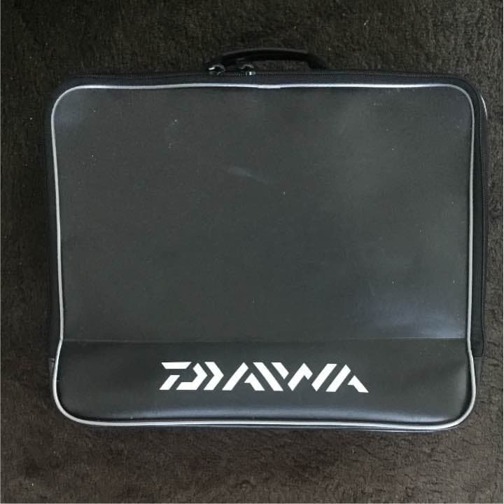 ダイワ Daiwa スパイクシューズ シューズボックス 美品