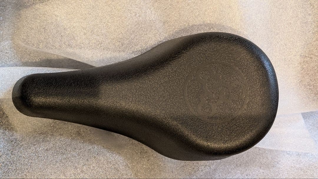 ストライダープロ シルバー