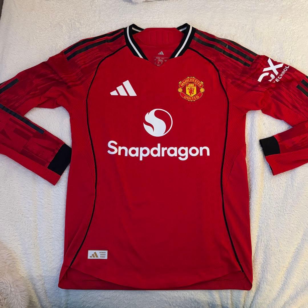 マンチェスターユナイテッド　ブルーノフェルナンデス　ユニフォーム　Mサイズ