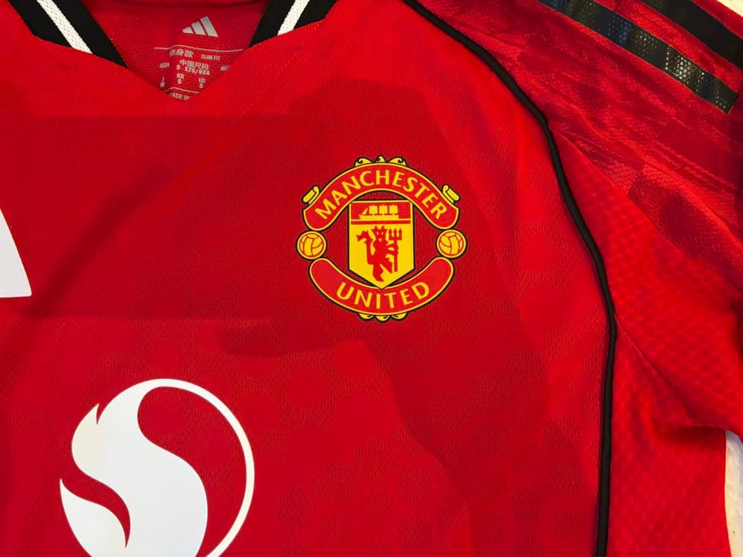 マンチェスターユナイテッド　ブルーノフェルナンデス　ユニフォーム　Mサイズ