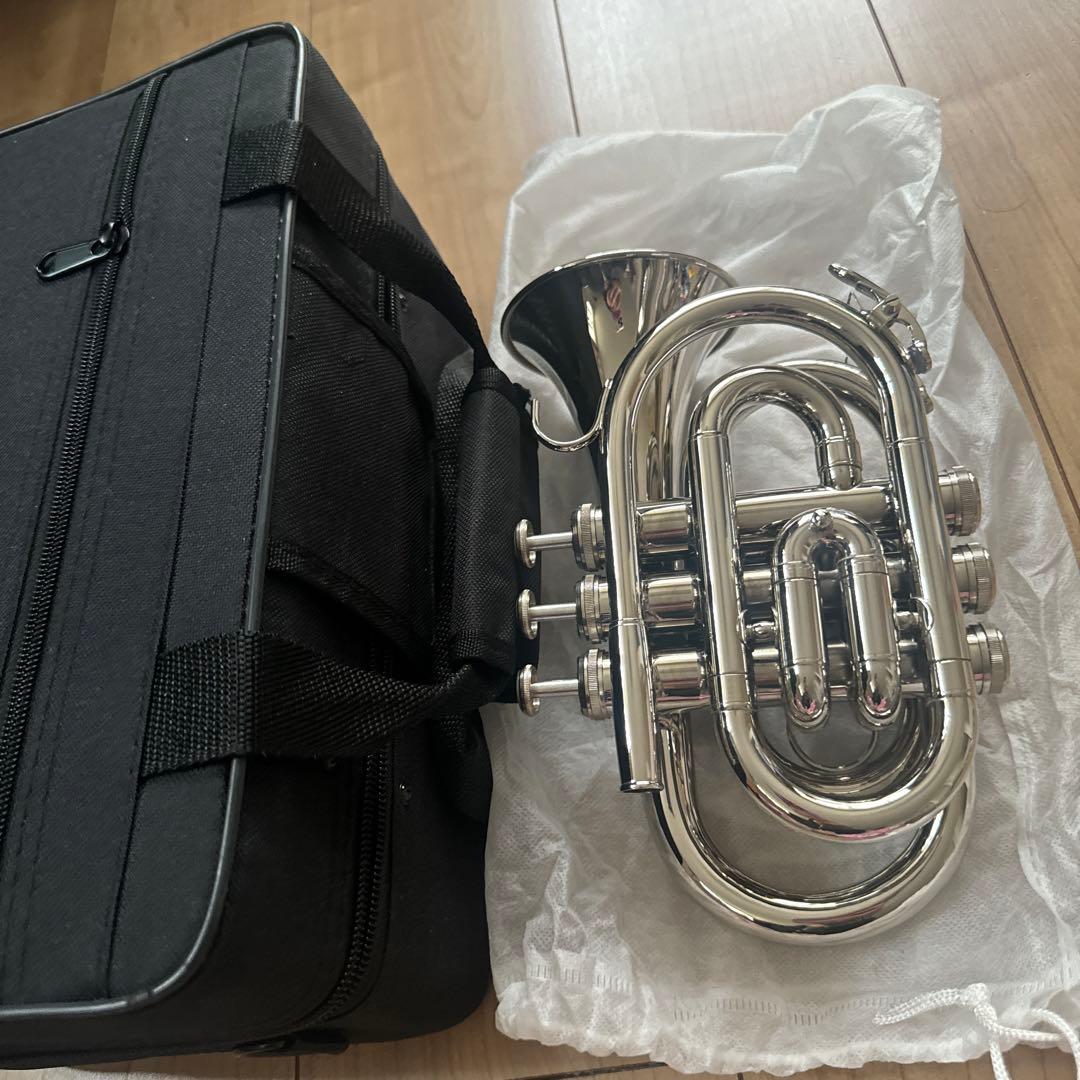 Bbミニポケットトランペット本体 7Cマウスピース付き初心者向け金管楽器