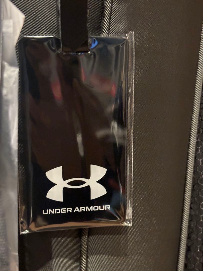 しまちゃん　アンダーアーマー　ゴルフバック