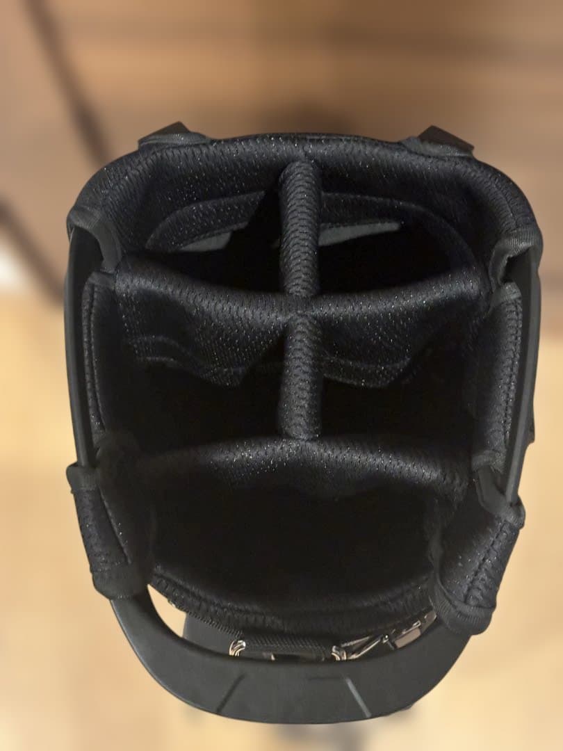 しまちゃん　アンダーアーマー　ゴルフバック