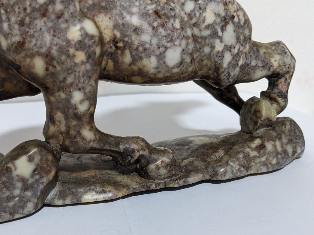 ♦中国美術工芸品 手彫り 干支午年 馬 玉石文化 縁起物 置物 飾り 骨董品