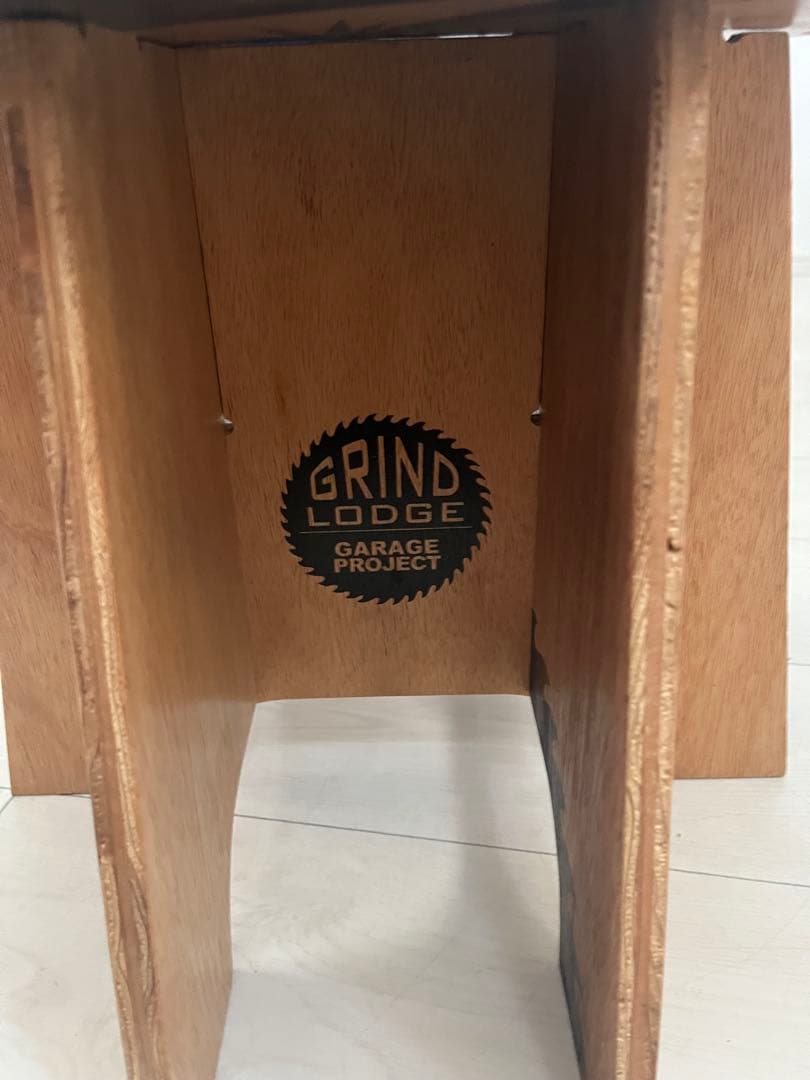 k*様 Grindlodge グラインドロッジ　スツール