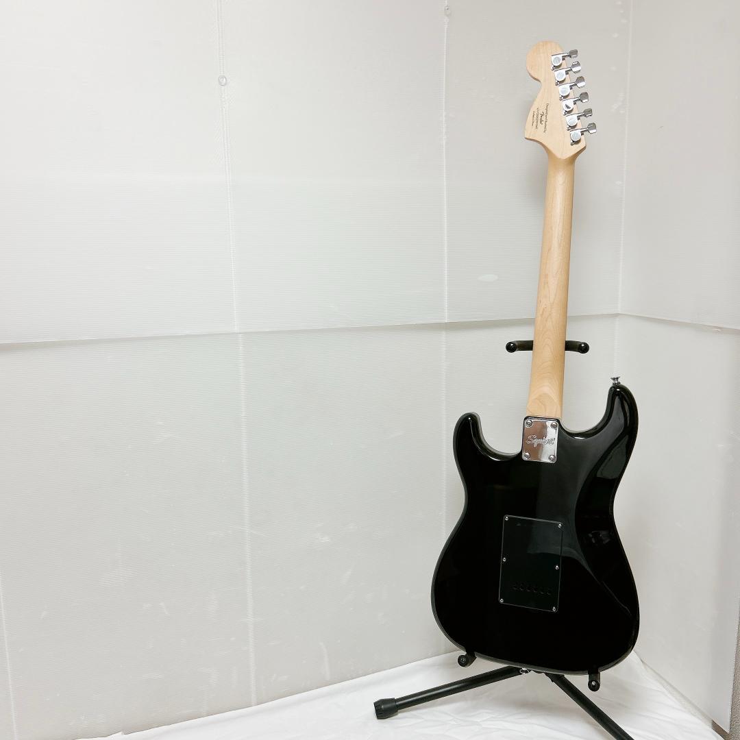 美品 Squier スクワイヤー ストラトキャスター ブラック ストラト 黒
