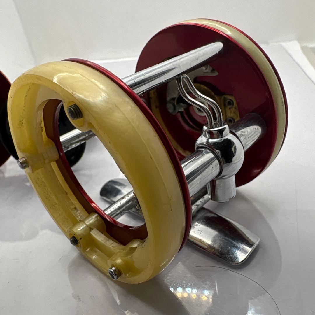 Ambassadeur 2600 ベイトリール