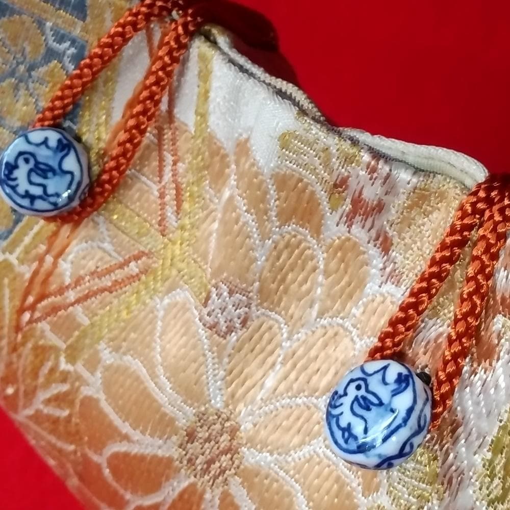 Toshi　純金泊　京洛の秋 貝桶と貝合わせ