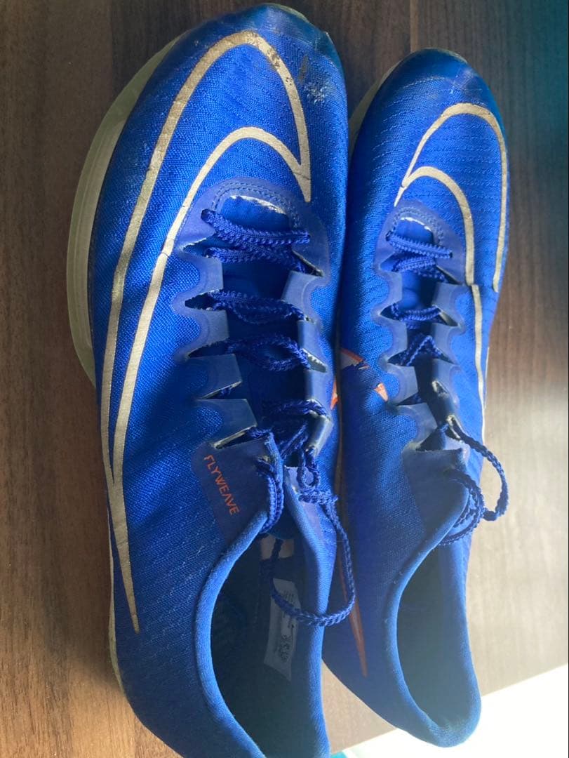 Nike Flyknit 青 スパイクシューズ