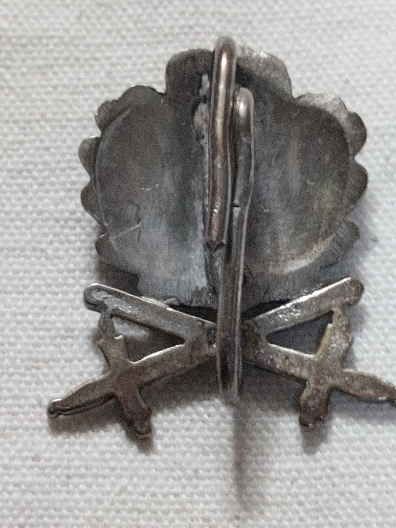 ドイツ軍 1957年Ver. 剣付柏葉章 (実物)　個人装備品