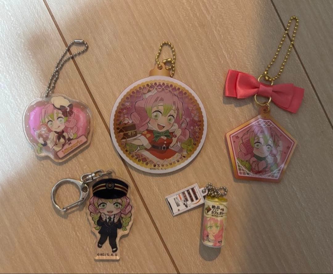 鬼滅の刃　甘露寺蜜璃　まとめ売り　アクリルスタンド