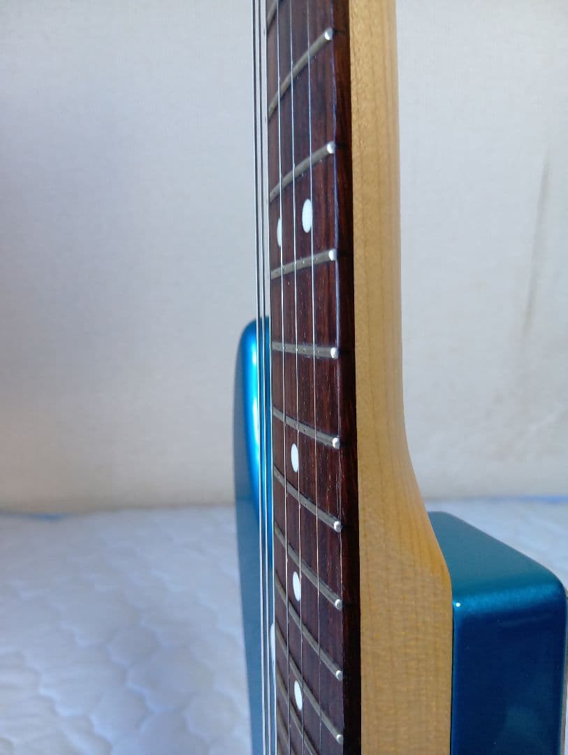 ギター Fender Japan Stratocaster LakePlacidBlue