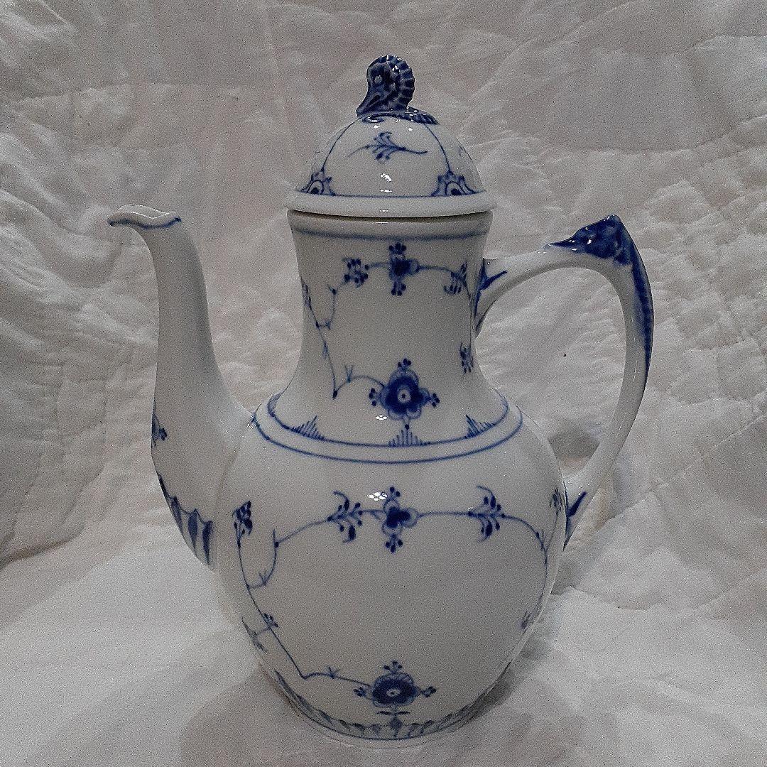 ビングオーグレンダール　コーヒーポット　ブルーフルーテッド