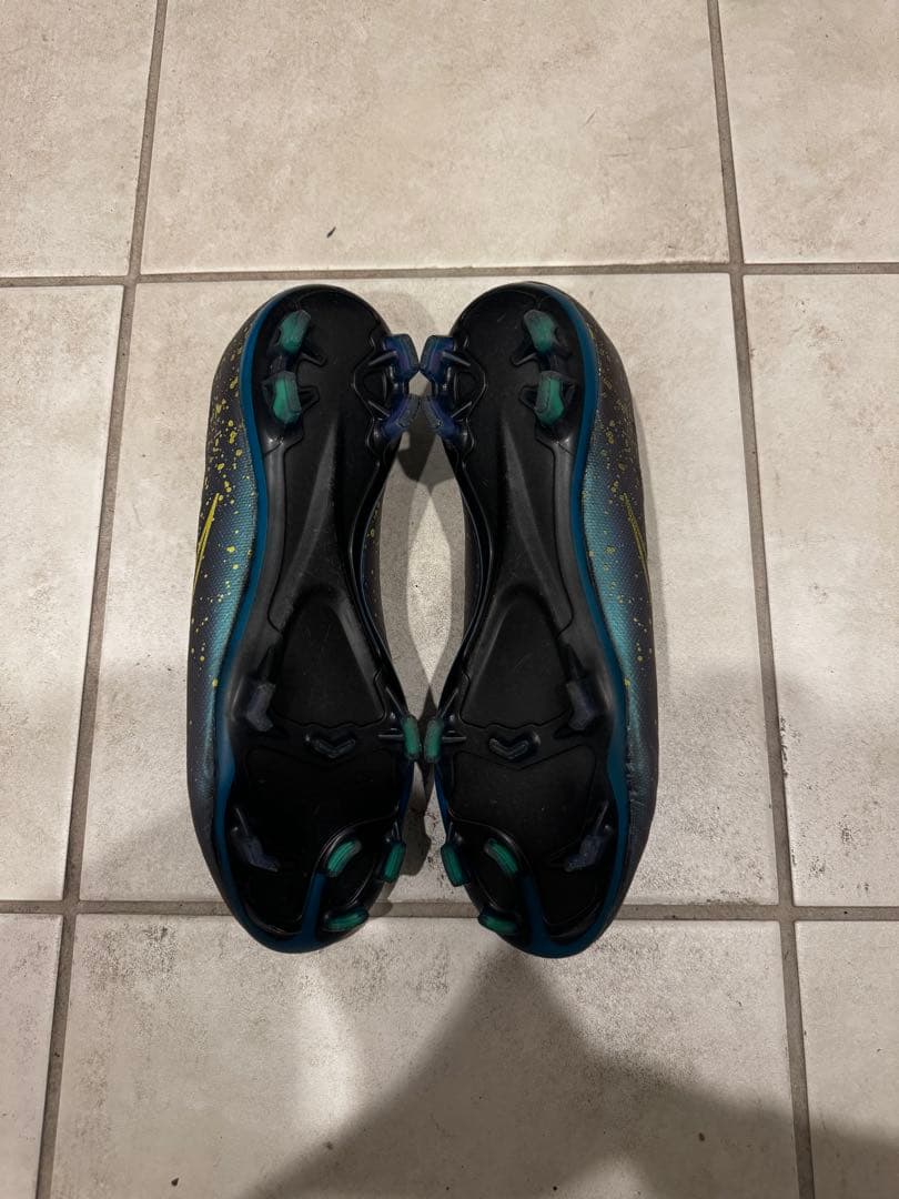 NIKE サッカー　スパイク