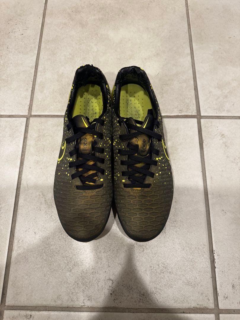 NIKE サッカー　スパイク