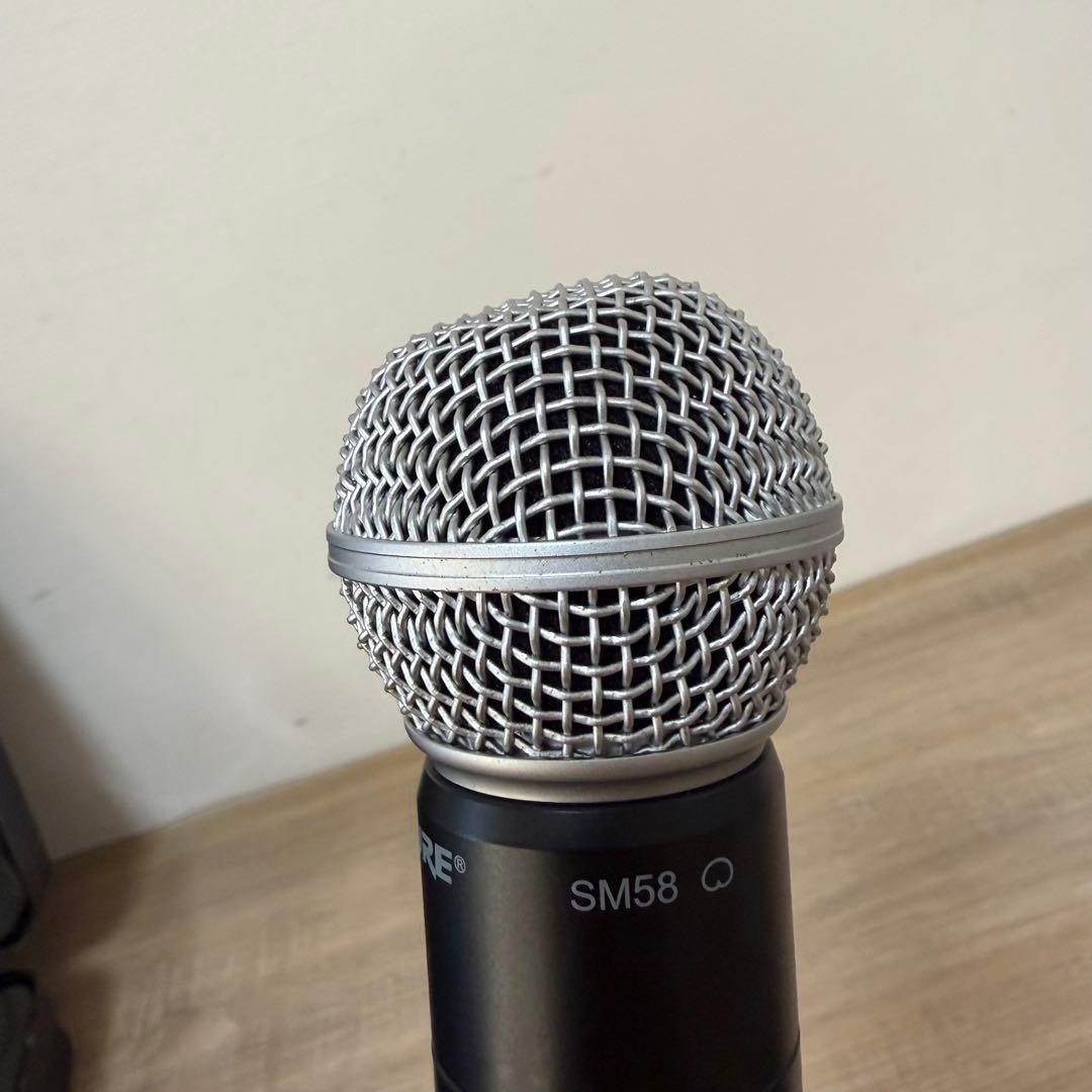 SHURE ワイヤレスマイクロフォンBETA58 受信機PGX4 ケース付