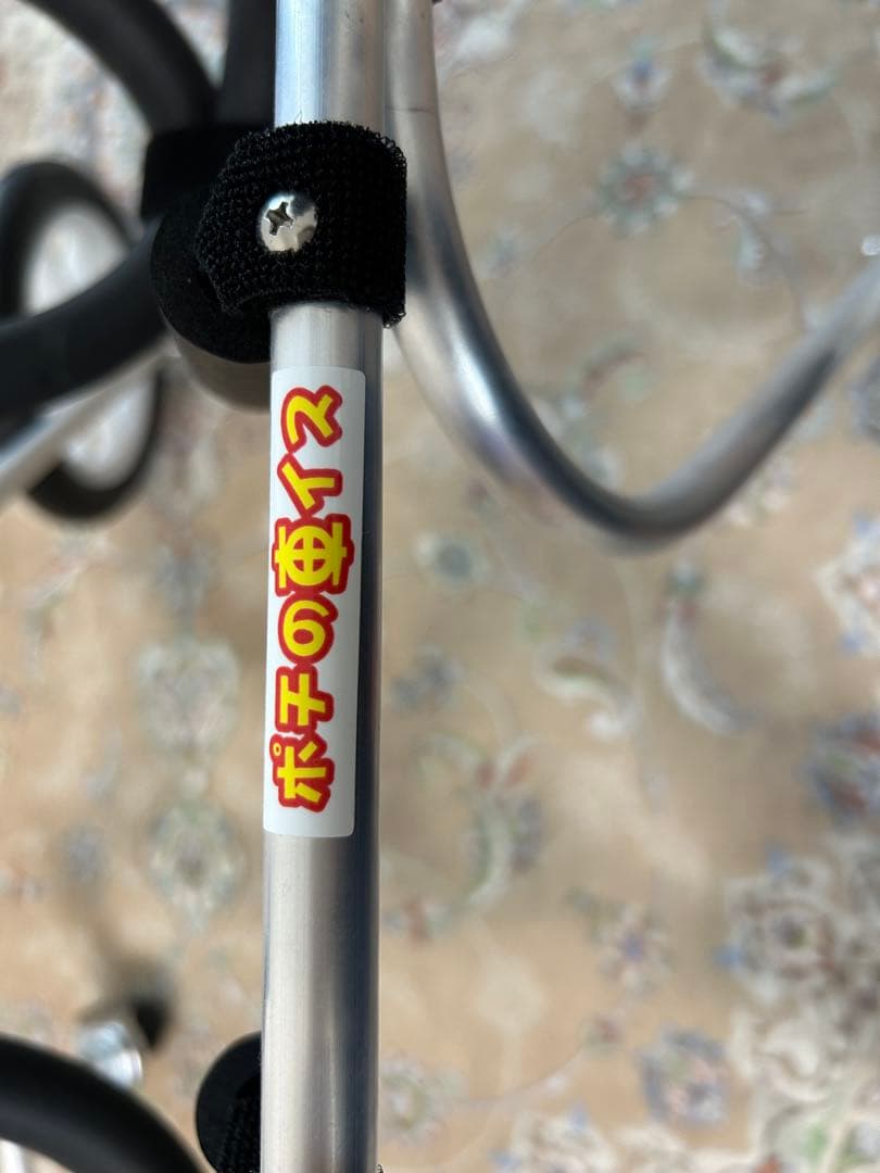 犬用車いす ポチの車いす　ミニチュアシュナウザー使用　介護用歩行器