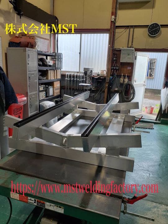 ジェットスキー　ワンオフ　アルミ台