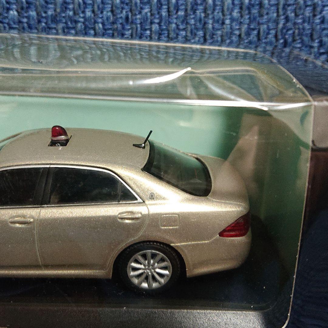 レイズ ヒコセブントヨタクラウン(GRS202) 静岡県警高速道路交通警察隊車両