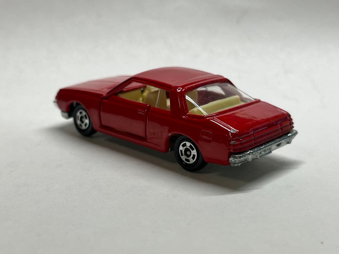トミカ 日本製 三菱 ギャラン ラムダ 2000GSR 当時物 やや美品