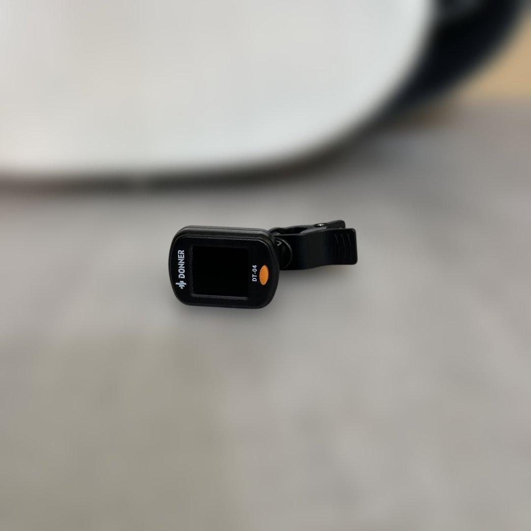 DONNER アーム付き　エレキギター